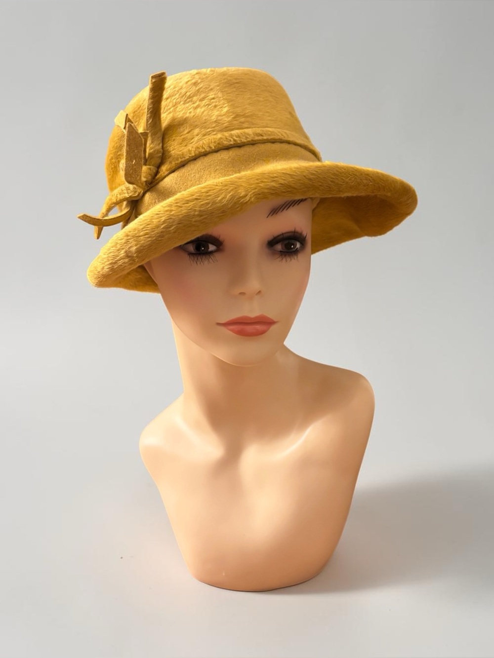 Briaitte Vintage Mustard-Yellow Suede Style Cloche Hat